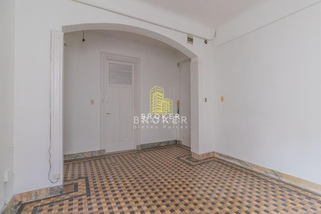 Apartamento 4 dormitorios en Centro Sur