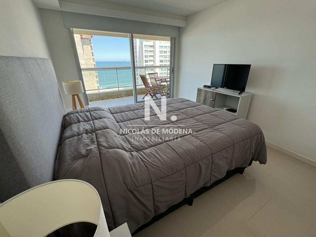 Vende apartamento de 2 dormitorios en Brava, del