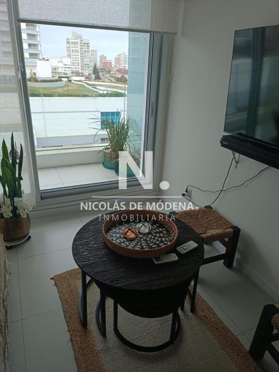 Departamento de 1 dormitorio en alquiler con vista al mar.