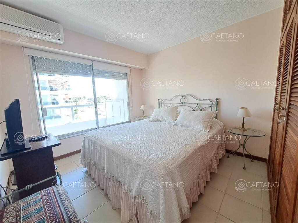 Apartamento en venta en el puerto, vista, 2 dormitorios