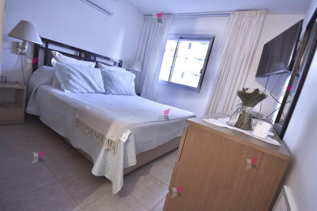 VENTA DE APARTAMENTO DE 2 DORMITORIOS EN BRAVA PUNTA DEL ES
