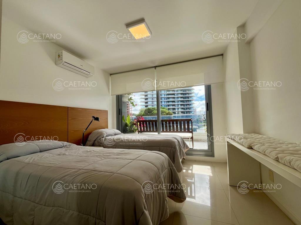 Apartamento en venta 3 dormitorios- Playa Brava -