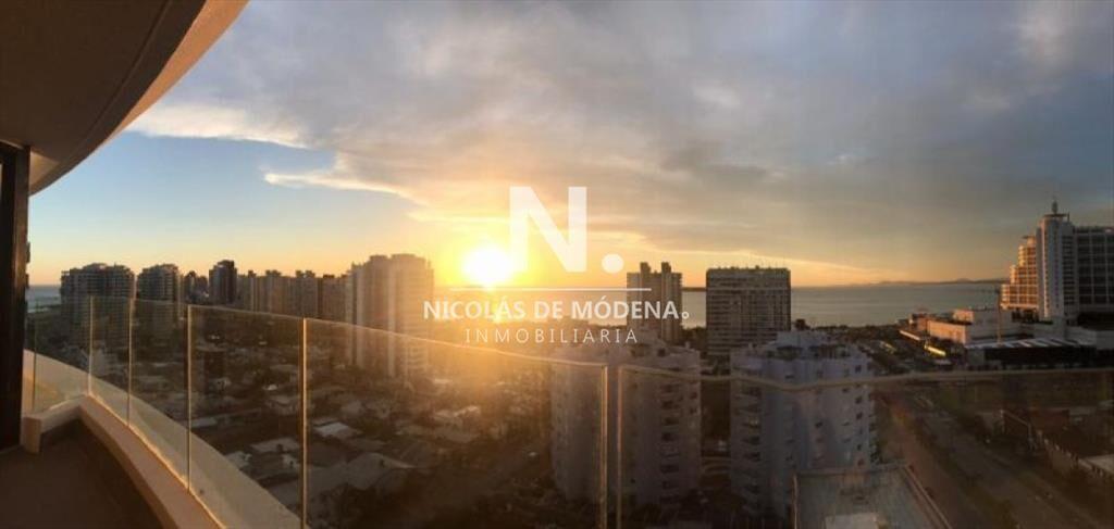 Venta de departamento 3 dormitorios en Playa del