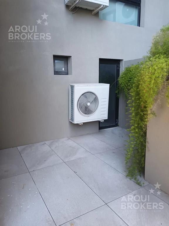 Apartamento de 2 dormitorios en venta en Malvín