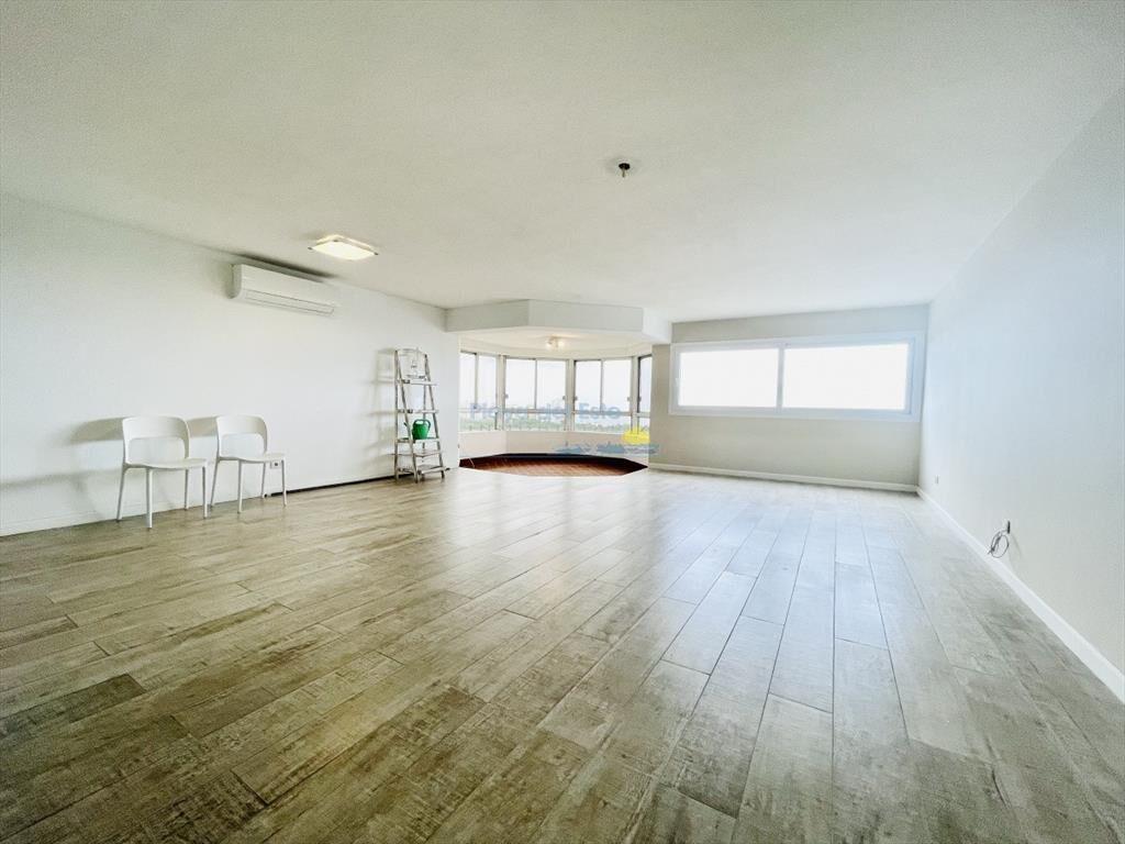 Venta y alquiler anual de amplio apartamento de