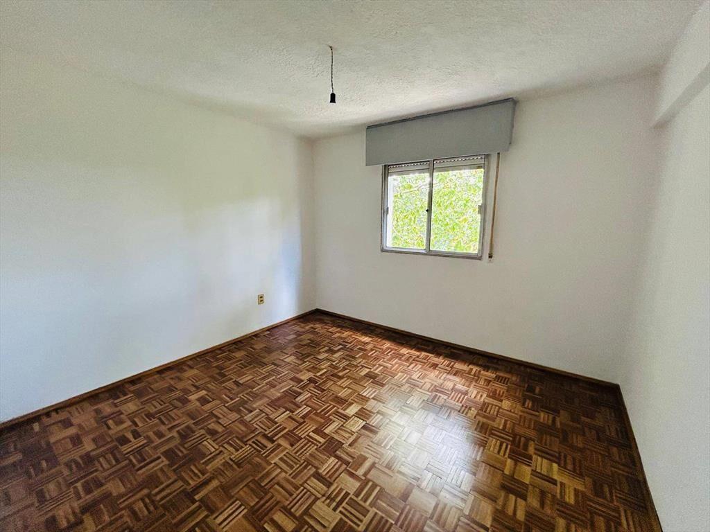 Alquiler de Apartamento en Calle Soriano con 2 dormitorios e