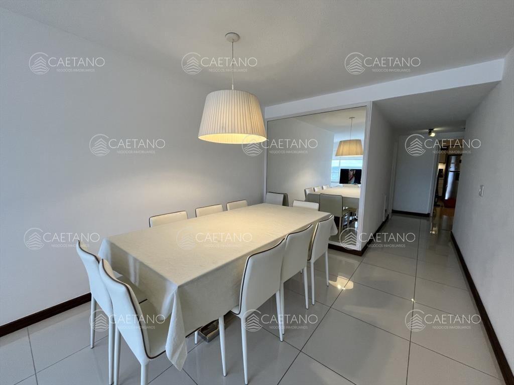 venta apartamento 3 dormitorios. Playa mansa, del