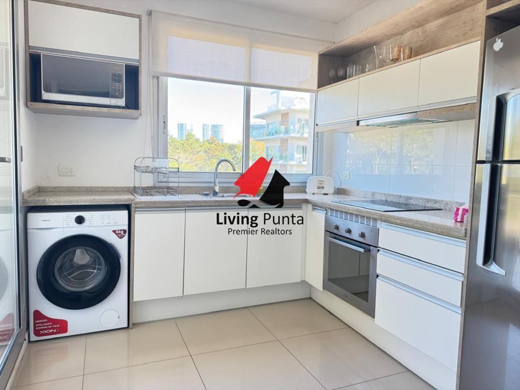 Apartamento a 400 metros de la playa mansa parada