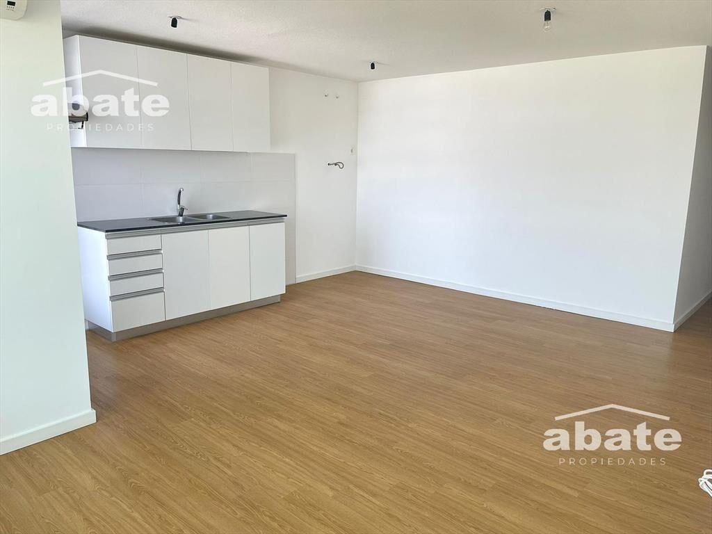 Apartamento en venta 1 dormitorio con garaje y box - Barrio