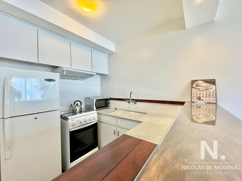Apartamento de 2 dormitorios con vista al mar en Península