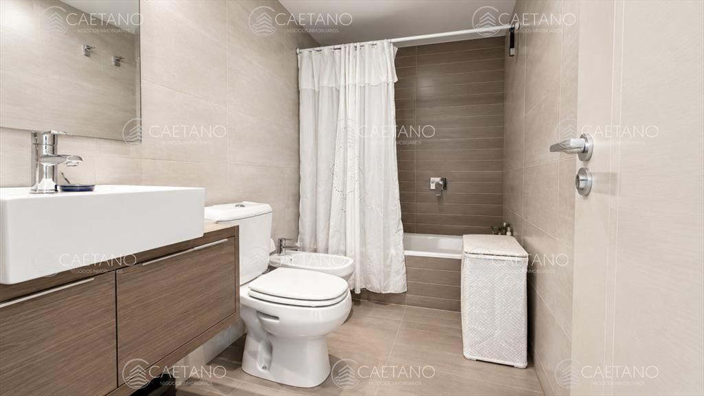 Apartamento en venta de 3 dormitorios en Punta del Este