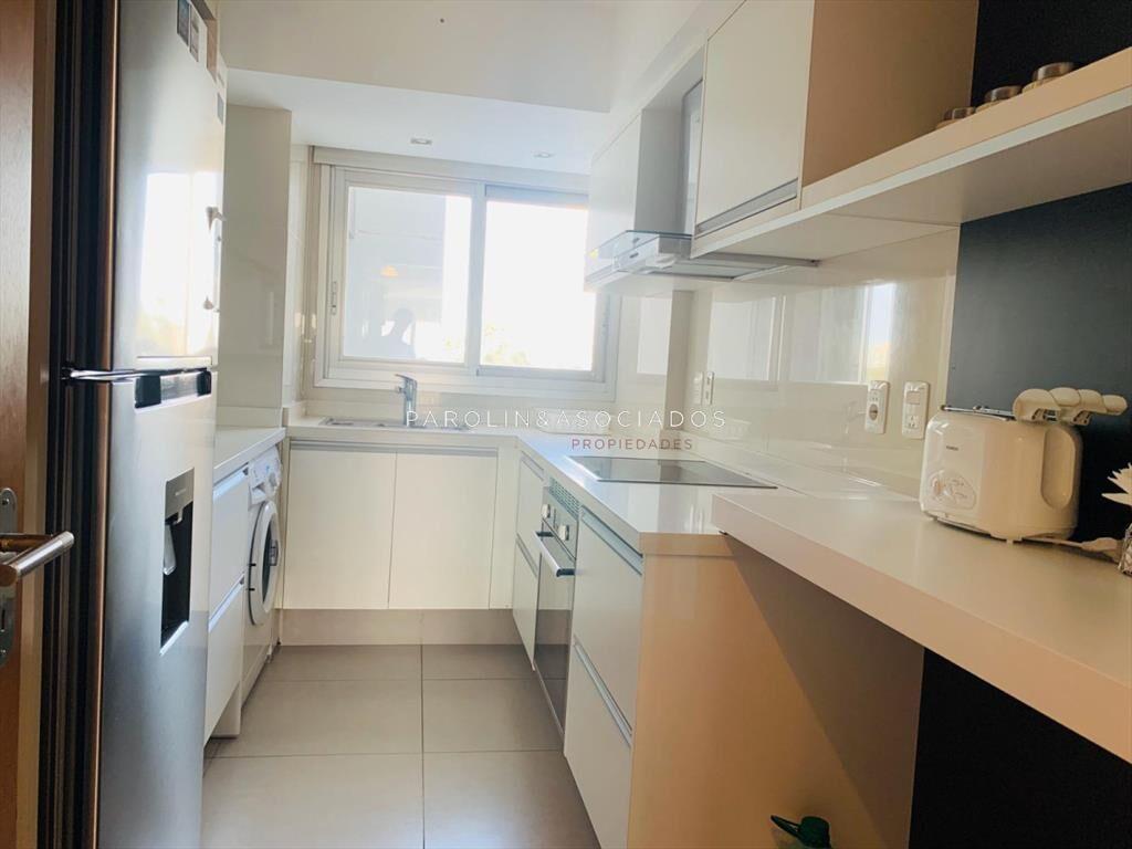 Apartamento en venta de 2 dormitorios en Miami
