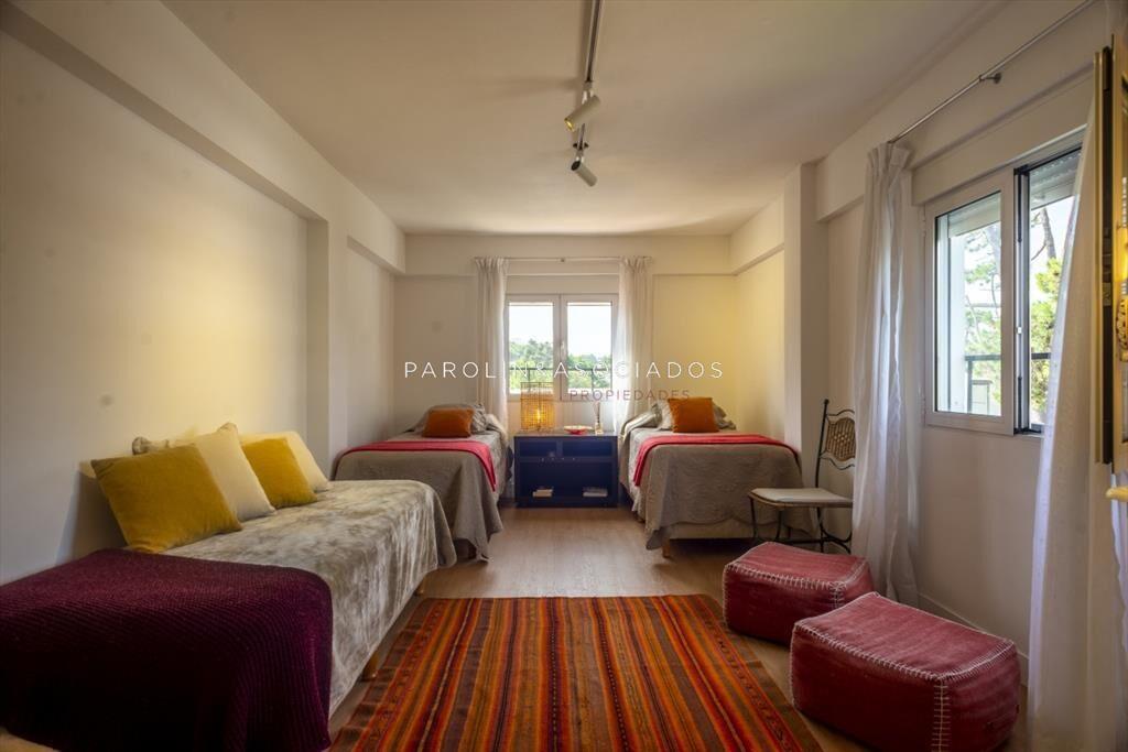 APARTAMENTO 2 DORMITORIOS RECICLADO AIDY GRILL PUNTA DEL ES
