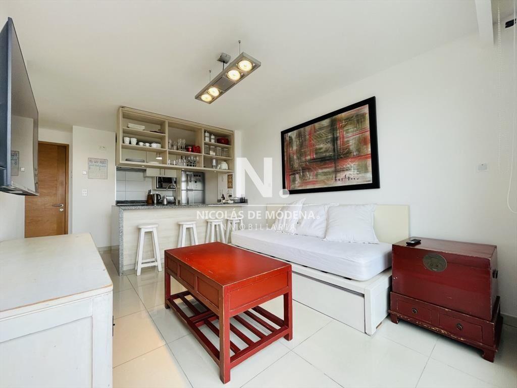 Venta de moderno departamento en zona Roosevelt