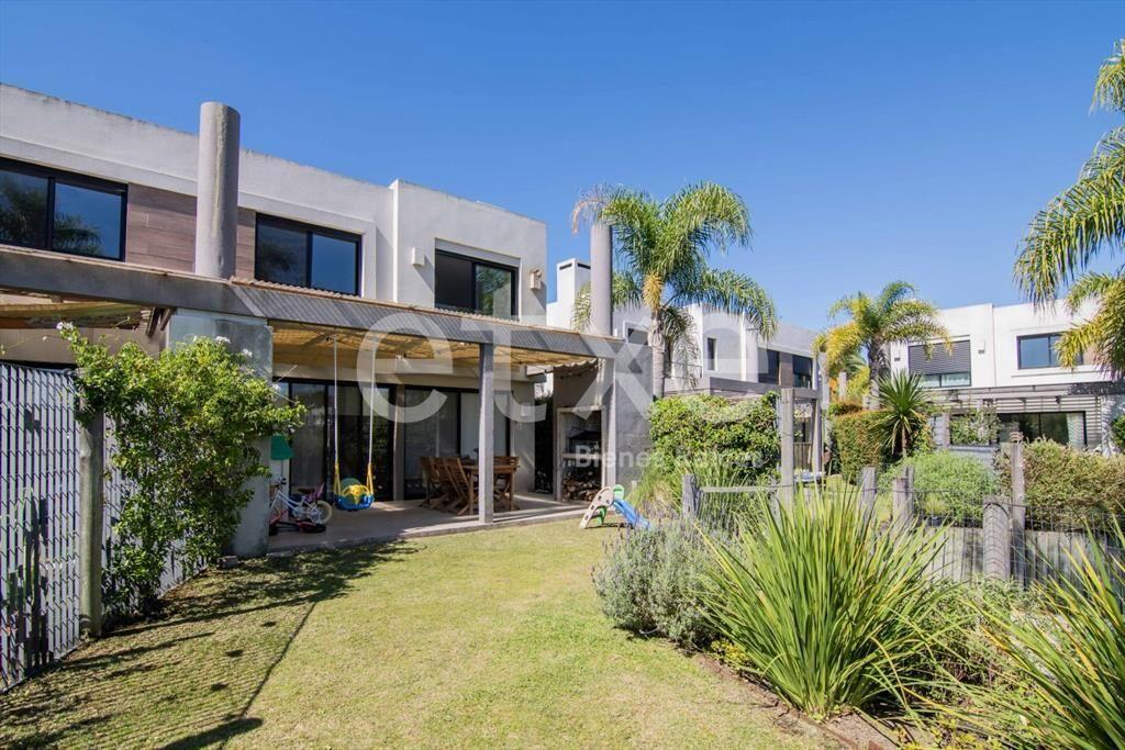 Casa en Venta La Bahia Lagos...