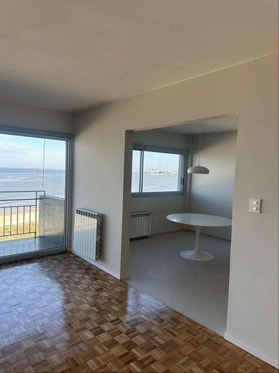 Rambla Malvín, apartamento en alquiler, 3 dormitorios, 2 ba