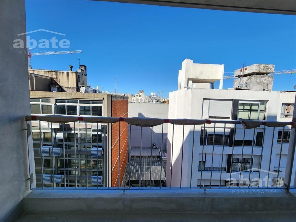 Venta apartamento 1 dormitorio en Cordón piso alto