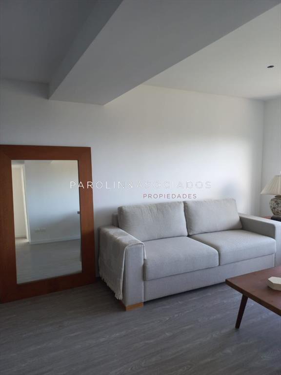 Hermoso apartamento en venta en Ocean Drive, del