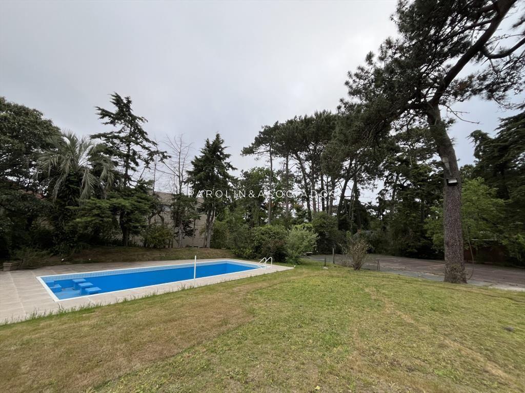 Casa En Venta o alquiler anual, Zona Cantegril.