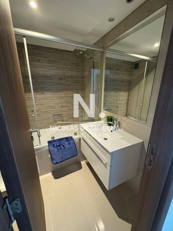 Vende apartamento de 2 dormitorios en Brava, del
