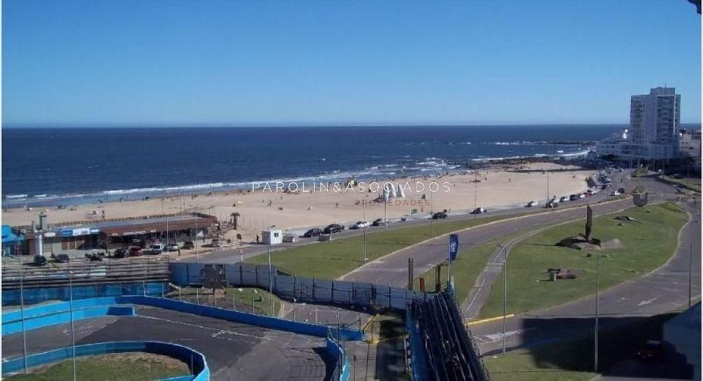 Apartamento en venta de 3 dormitorios en Torre