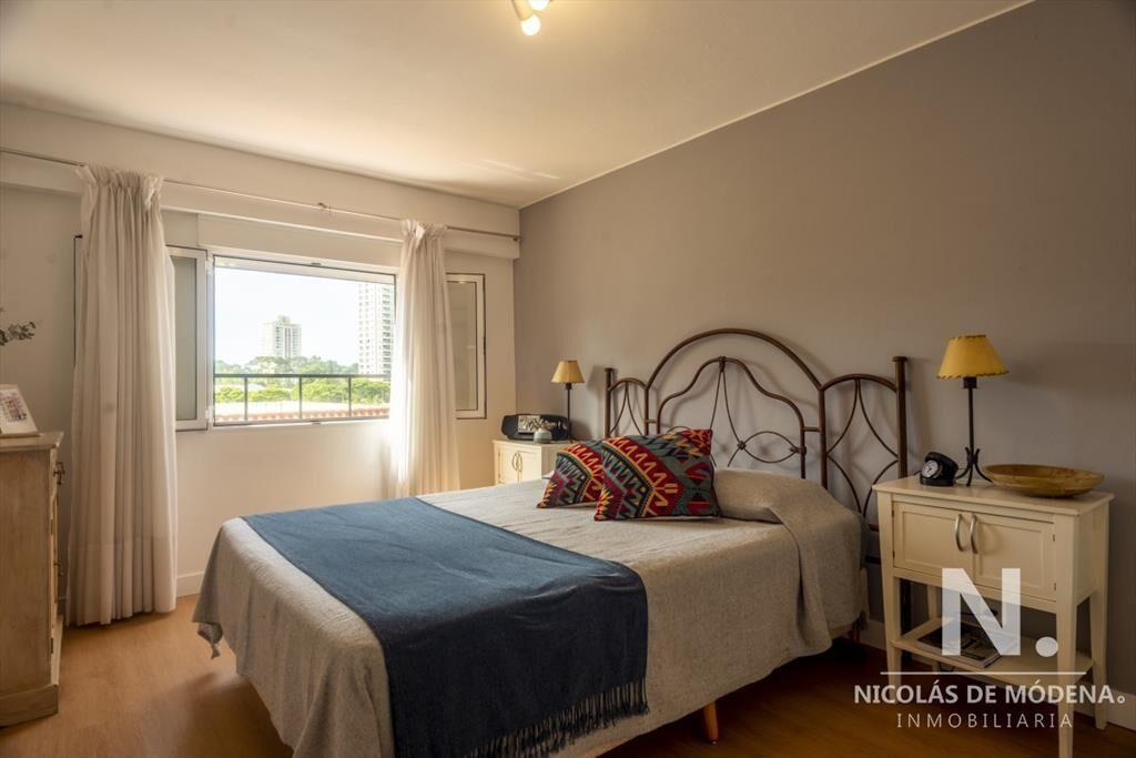APARTAMENTO 2 DORMITORIOS RECICLADO AIDY GRILL PUNTA DEL ES