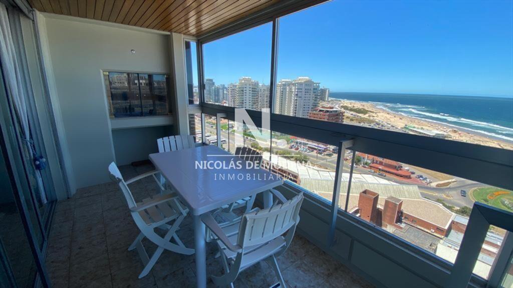 Apartamento en venta de 3 dormitorios en Primera