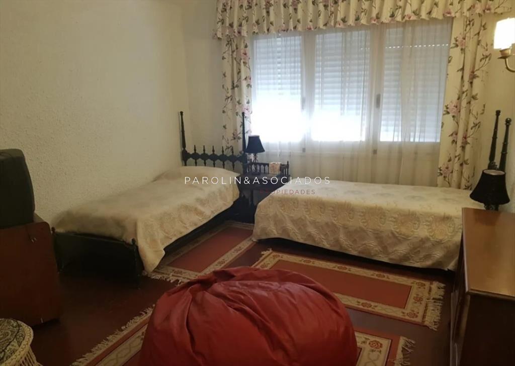 Casa de 5 dormitorios en venta en Marconi, Punta