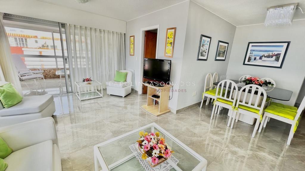 Departamento en Venta de 2 dormitorios en Torre