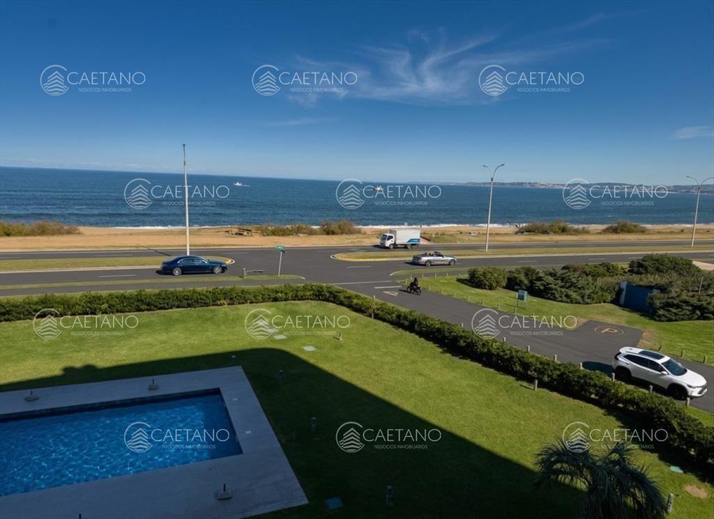 Apartamento frente al mar en la Mansa