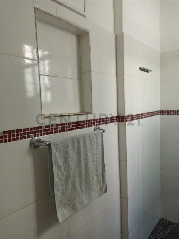 VENTA Apartamento 2 Dormitorios LA COMERCIAL,PRIMER PISO ...