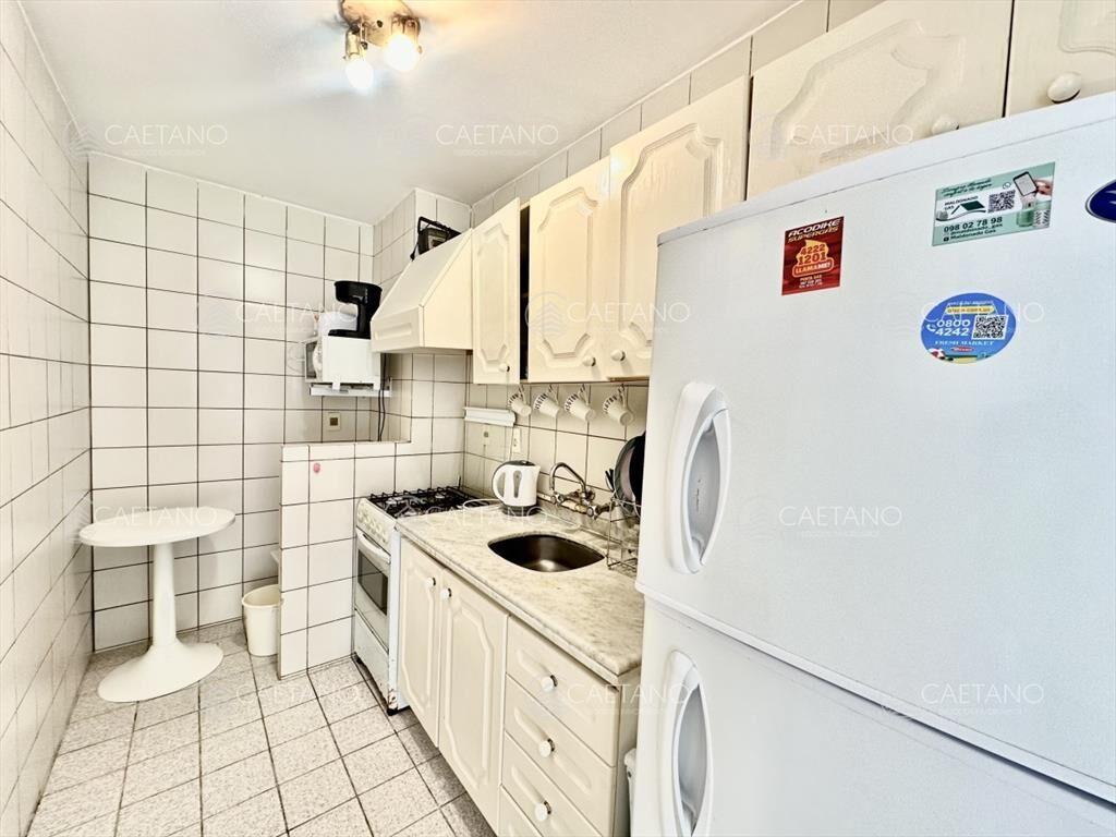 Venta Penthouse - 1 dormitorio y medio + - Punta