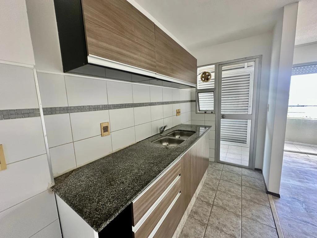 Venta Apartamento 2 Dormitorios Al frente con Renta Malvin