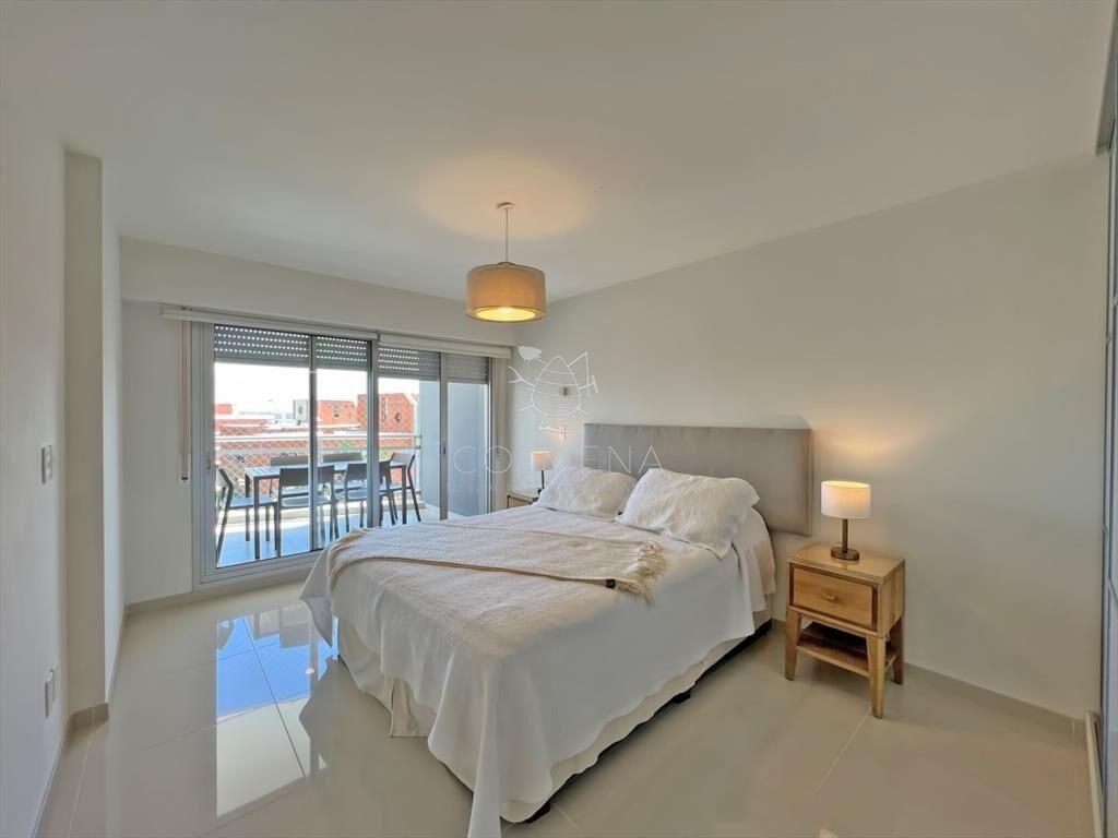 Venta Apartamento 2 dormitorios Playa Mansa Punta