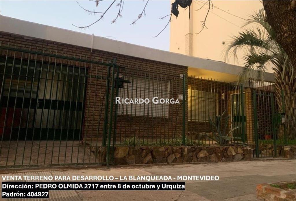 Terreno en venta de 330m2 para desarrollo en La blanqueada