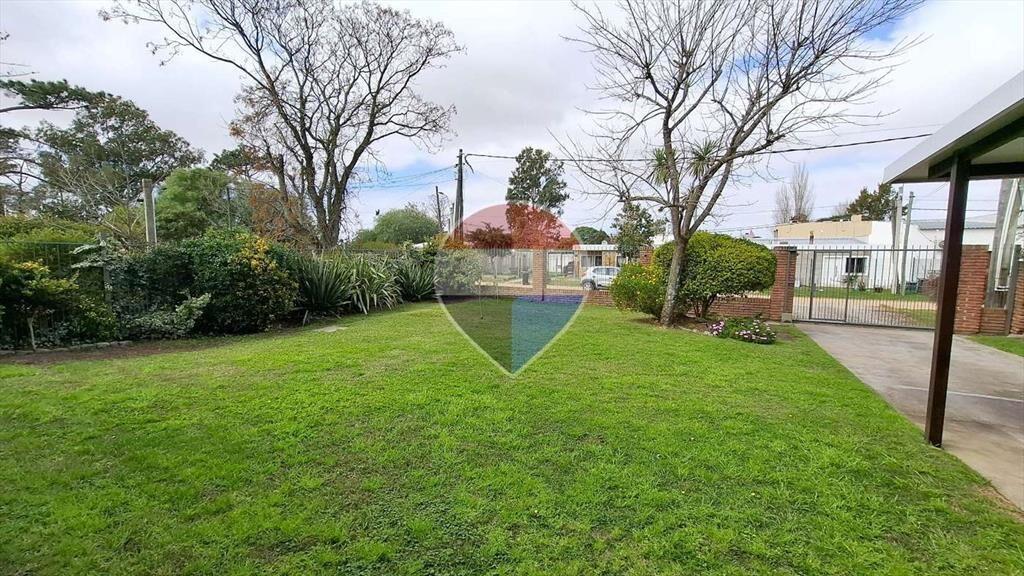 VENTA CASA LOMAS SOLYMAR SUR GRAN JARDIN BARBACOA