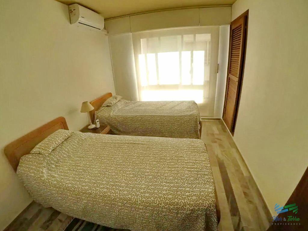 Vendo apartamento 3 dormitorios reciclado en del