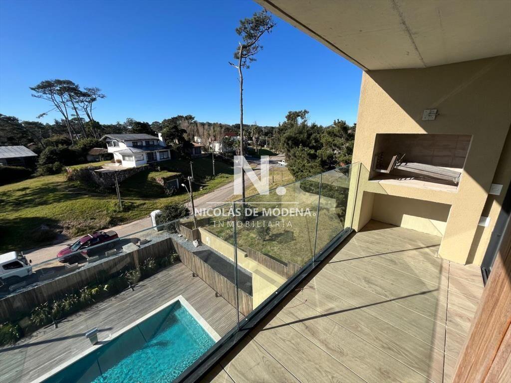 Departamento de 2 dormitorios con 2 baños en