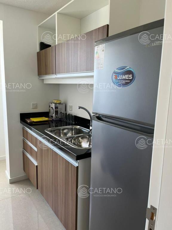 venta apartamento un dormitorio en Av. Roosevelt.