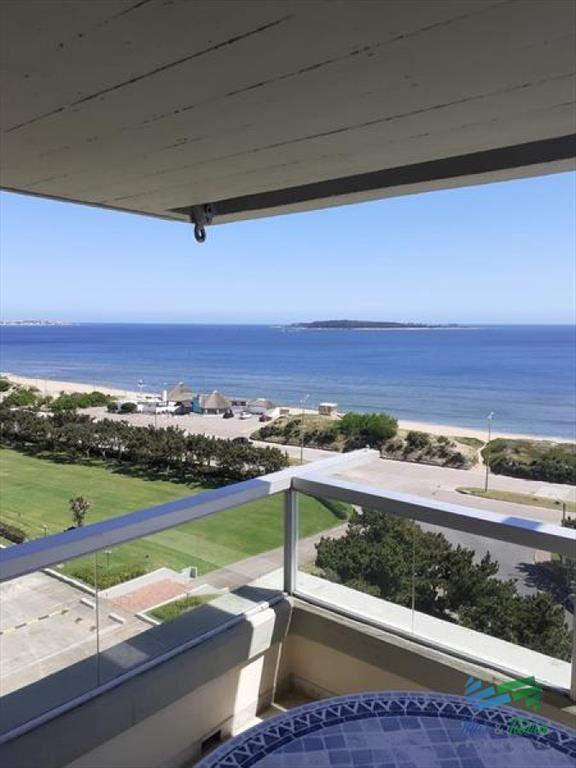Apartamento en venta ubicado en primera línea al