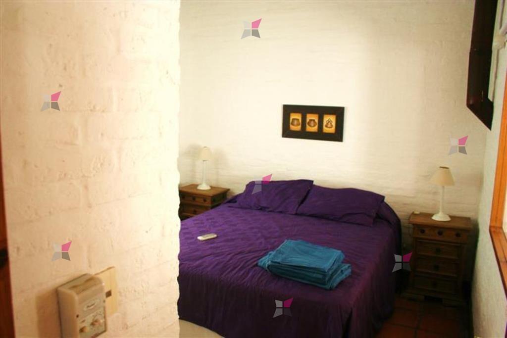 ALQUILER TEMPORAL CASA DE 3 DORMITORIOS