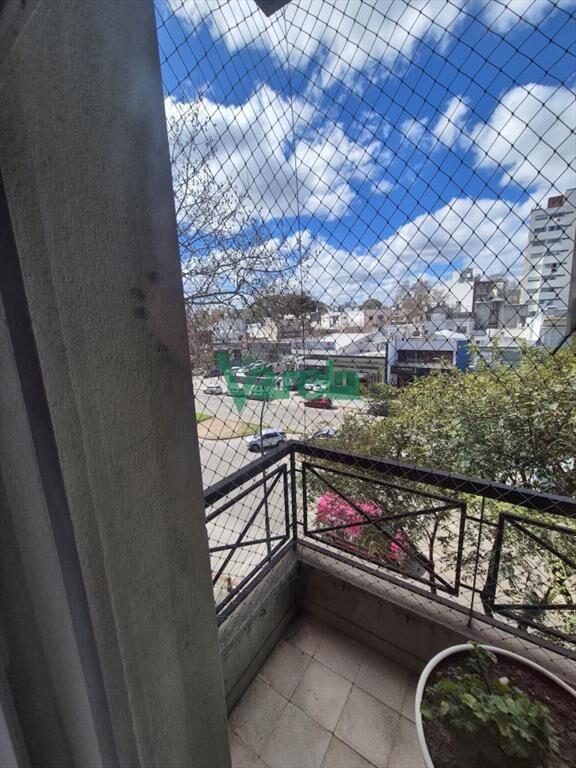 Venta apartamento Tres Cruces, 3 dormitorios, 2