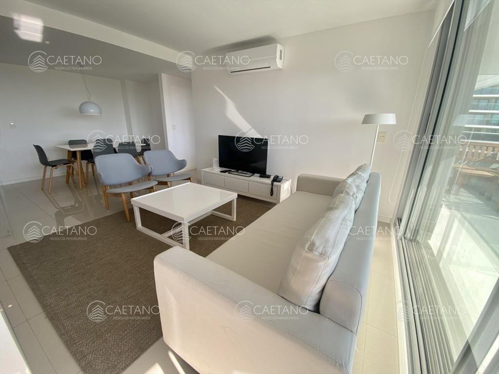 Venta apartamento 2 dormitorios. Playa brava, Punta del Est