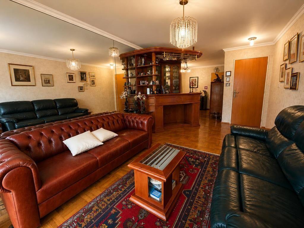 Venta apartamento 3 dormitorios más servicio completo y gar