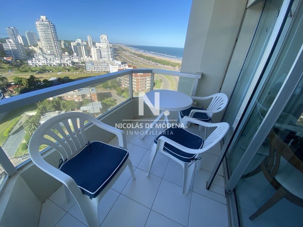 Vende apartamento de 2 dormitorios en Apartamento
