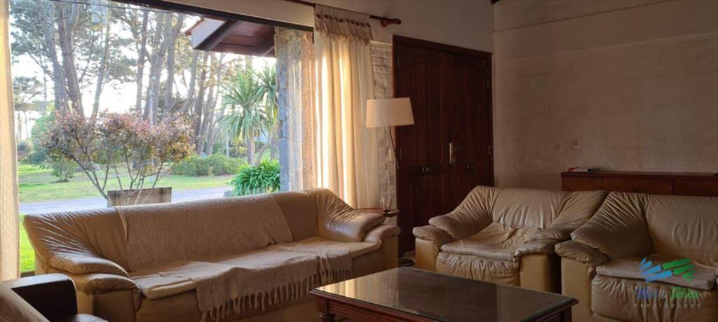 En venta Casa de 4 dormitorios en Playa Mansa,
