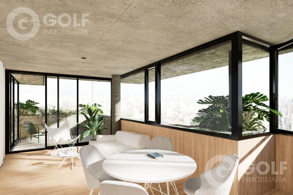 Venta de apartamento de 2 dormitorios con terrazas en Punta