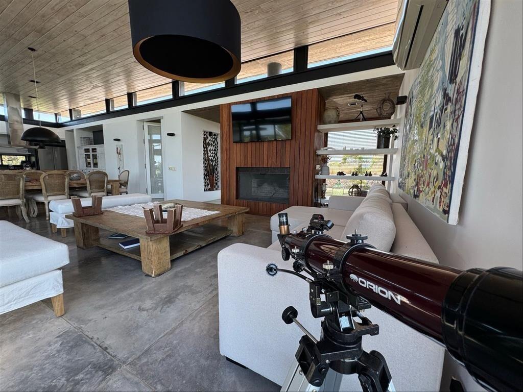 Excelente y moderna casa en el Golf de Carmelo