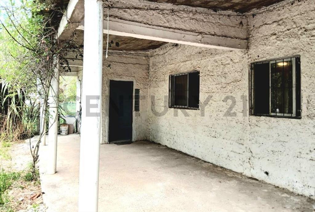 Venta/2 dormitorios/Terreno 512m2/ Edificación 150 m2/Apt...