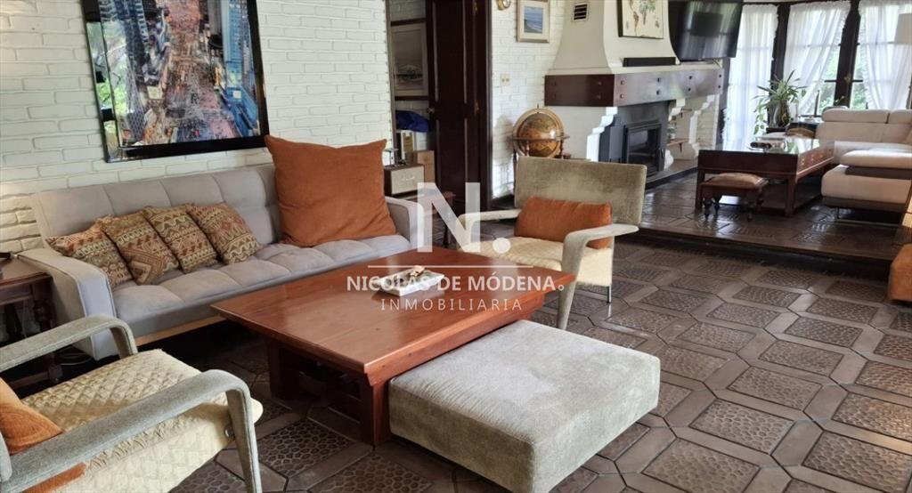 CASA EN VENTA 4 DORMITORIOS, PLAYA BRAVA PARADA 7